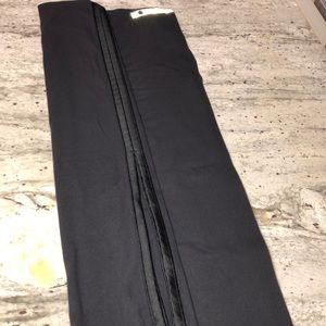 Lululemon black vinyasa wrap
